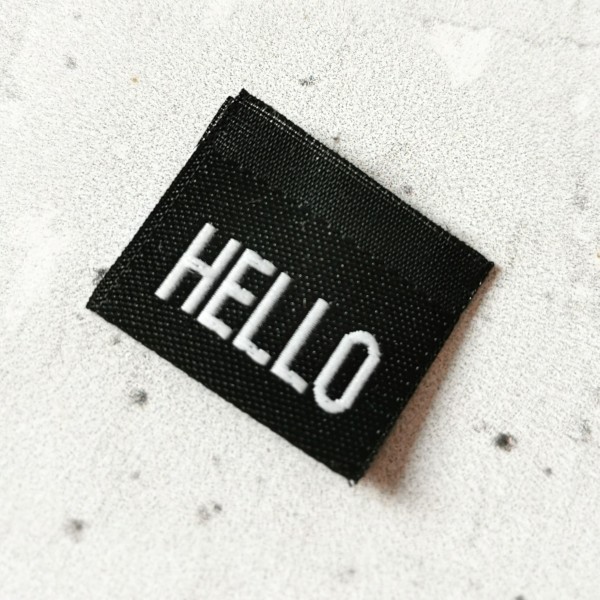 Label Hello